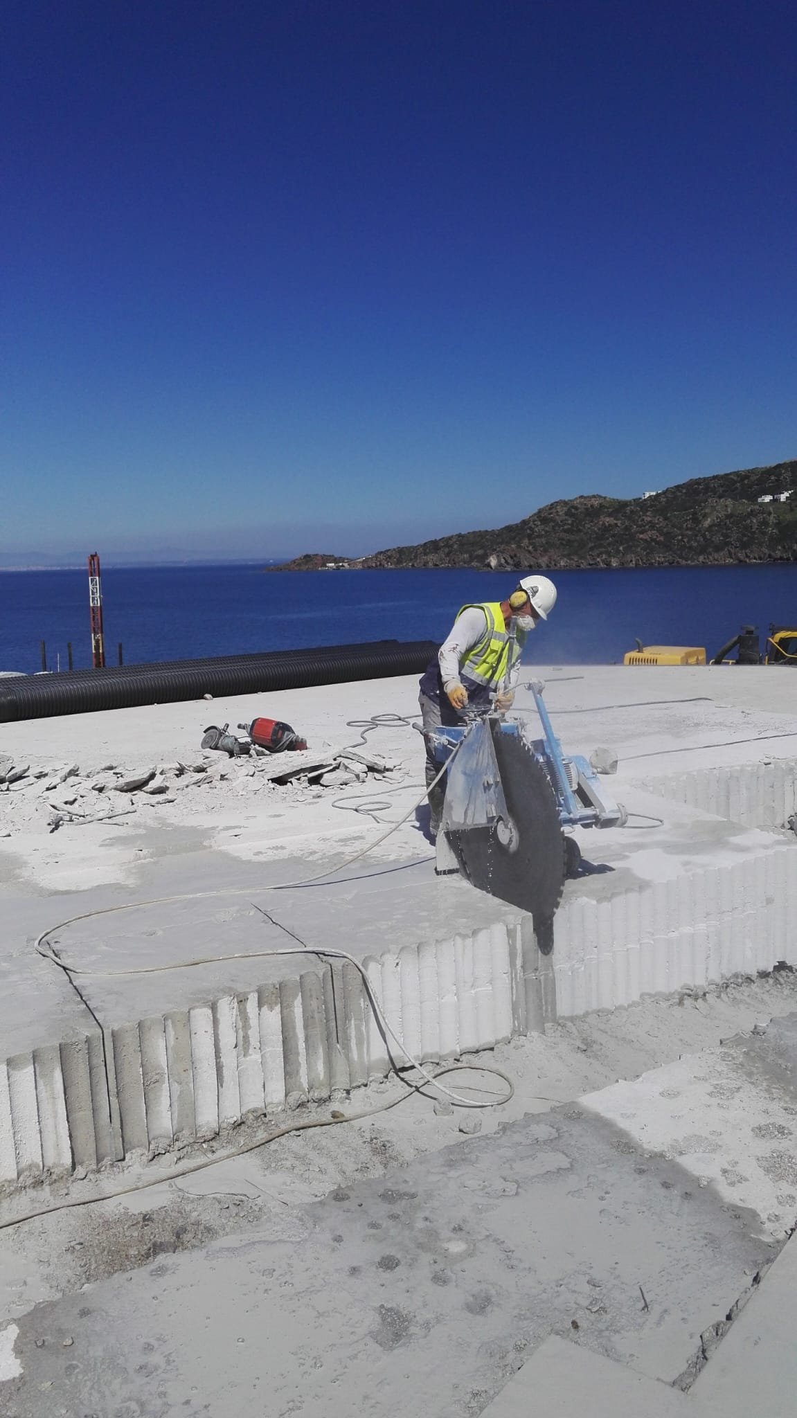Hızar ile beton kesimi